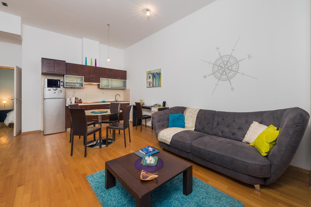 Riva Apartments Split Rum bild