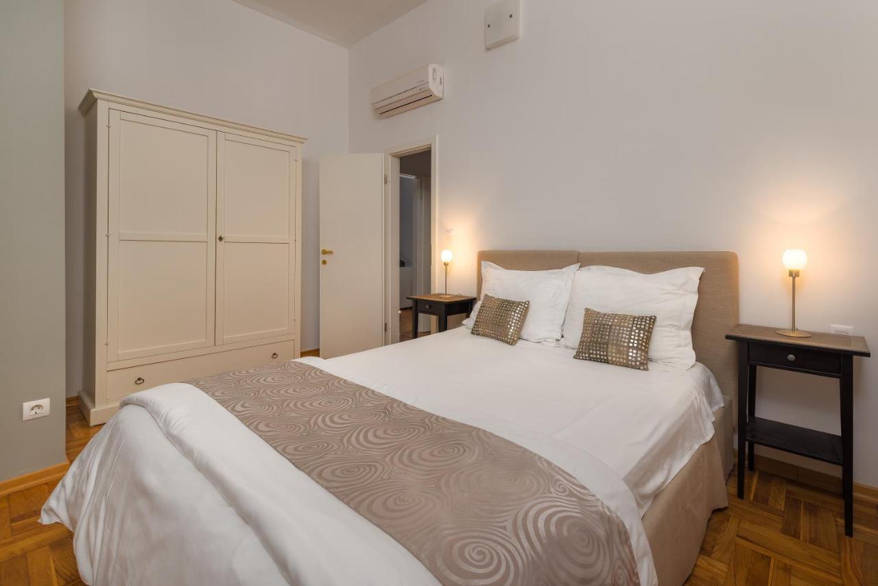 Riva Apartments Split Rum bild